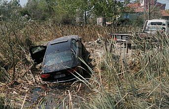 Arsaya giren otomobilin sürücüsü yaralandı