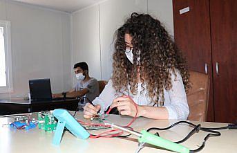 Kastamonu'da üniversiteli öğrenciler bilim ve teknolojiyle 