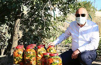 Keçiören Belediyesi'nden kışlık turşu ve kurutmalıklar