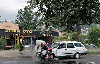 Ordu'da seyir halindeki otomobil yandı