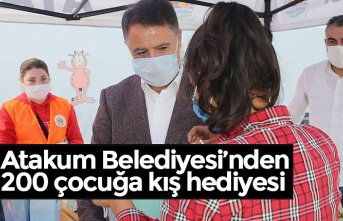 Atakum Belediyesi’nden 200 çocuğa kış hediyesi