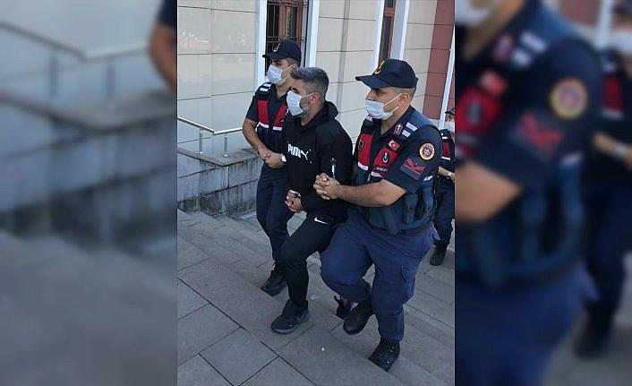 Düzce'de kablo hırsızlığı yaptıkları iddia edilen 4 kişi tutuklandı