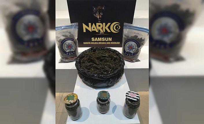 GÜNCELLEME - Samsun'da 5 kilogram uyuşturucuyla yakalanan 2 kişi tutuklandı
