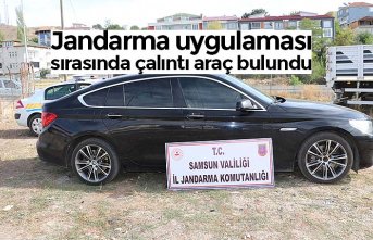 Jandarma uygulaması sırasında çalıntı araç bulundu