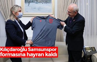 Kılıçdaroğlu Samsunspor formasına hayran kaldı