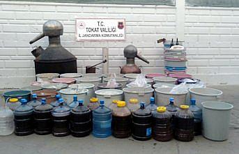 Tokat'ta 2 bin 580 litre sahte içki ele geçirildi