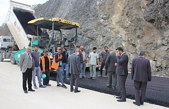 Yığılca yolunda asfaltlama çalışması başladı