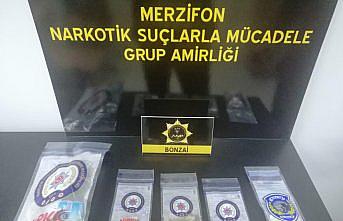 Amasya'da araçlarında uyuşturucu bulunan 3 kişi gözaltına alındı