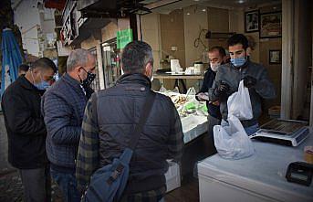 Batı Karadeniz'de kilosu 7 liraya düşen hamsiye büyük ilgi