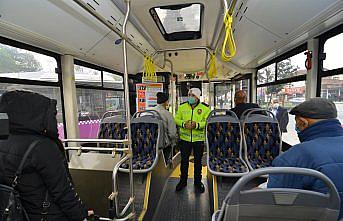 Çorum'da halk otobüslerinde sosyal mesafe denetimini sivil polis yapıyor