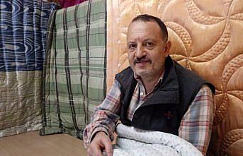 Kaybolmaya yüz tutan mesleğini ilk günkü heyecanla sürdürüyor