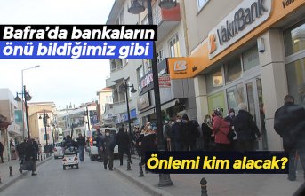 Bafra’da yine sosyal mesafe unutuldu