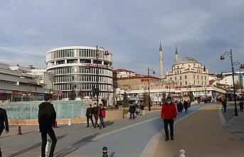 Bolu'nun en yoğun caddesine 