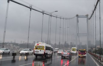 İstanbul'da yağışlı hava etkili oluyor