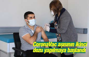 CoronaVac aşısının ikinci dozu yapılmaya başlandı
