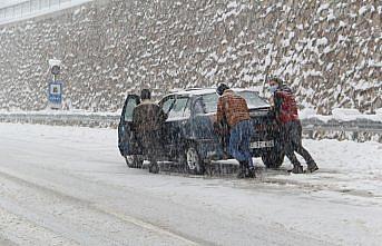 Samsun, Kastamonu, Sinop ve Çankırı'da kar etkili oldu