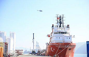Ulaştırma ve Altyapı Bakanı Karaismailoğlu, Filyos Limanı'nda incelemelerde bulundu: (2)