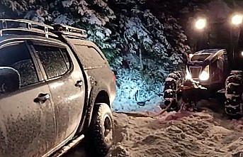 Düzce'de yaylada mahsur kalan 3 genç köylüler tarafından kurtarıldı