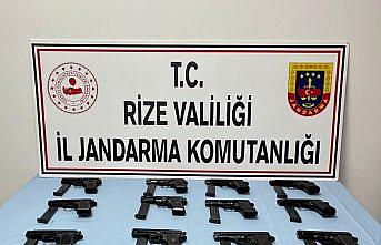 Rize'de 12 ruhsatsız tabanca ele geçirildi