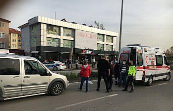 Bartın'da ticari aracın çarptığı motosikletin sürücüsü ağır yaralandı