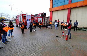 Giresun Belediyesi İtfaiyesi AFAD gönüllülerine yangın eğitimi verdi