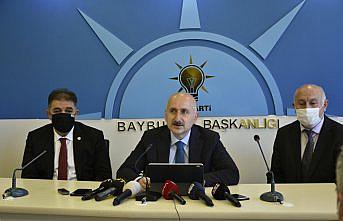 Ulaştırma ve Altyapı Bakanı Karaismailoğlu, AK Parti Bayburt İl Başkanlığında konuştu: