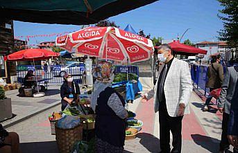 Bartın Belediye Başkanı Akın, pazarcıların bayramını kutladı