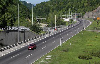 Bolu Dağı Tüneli'nde Ramazan Bayramı arifesinde sakinlik yaşanıyor