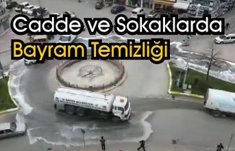 Cadde ve Sokaklarda Bayram Temizliği