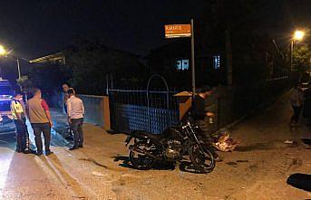 Düzce'de minibüs ve motosikletin karıştığı kazada 2 kişi yaralandı