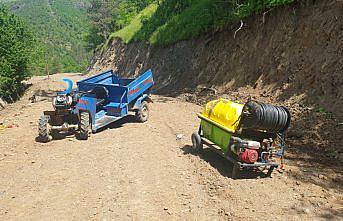 Düzce'de tarım aracı şarampole devrildi: 4 yaralı