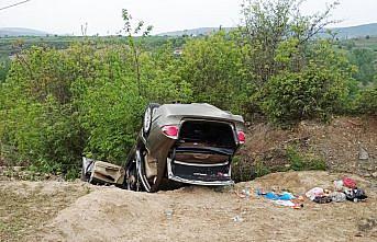 Samsun'da otomobil şarampole devrildi: 4 yaralı
