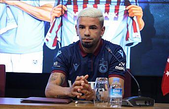 Trabzonspor'da ilk imzaları Gervinho ve Peres attı