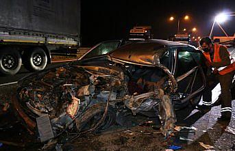 Bolu'da otomobille kamyonetin çarpışması sonucu 2 kişi yaralandı