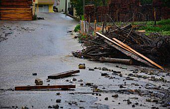 Ordu'da sağanak ve dolu hasara neden oldu