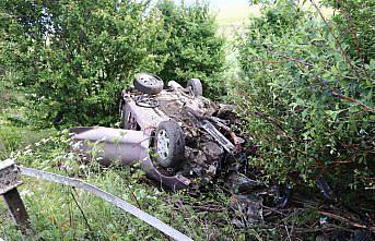 Bolu'da takla atan otomobilin sürücüsü yaralandı