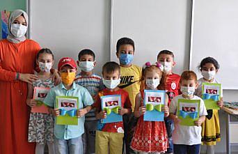 Boyabat ilçesinde öğrenciler karne heyecanı yaşadı