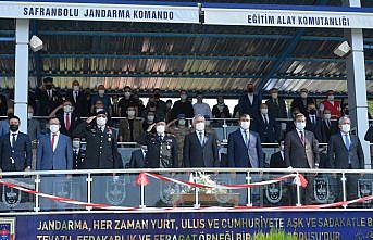 Karabük'te asayiş kursunu tamamlayan uzman erbaşlar için tören düzenlendi