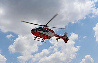 Samsun'da babasının kullandığı otomobilin çarptığı çocuk ağır yaralandı