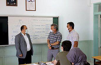 Suluova Kaymakamı Şen'den destekleme ve yetiştirme kurslarına ziyaret