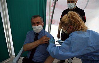 Tokat'ta Kovid-19 aşı çadırları kuruldu