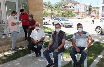 Turhal'da Kovid-19 aşı çadırı kuruldu