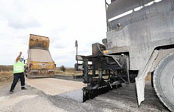 Amasya Valisi Masatlı, köylerde asfaltlama çalışmalarını inceledi