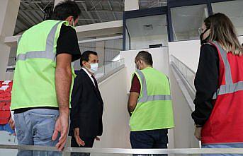 Bolu Valisi Ümit, Köroğlu Millet Bahçesi ve olimpik yüzme havuzu inşaatlarında incelemede bulundu