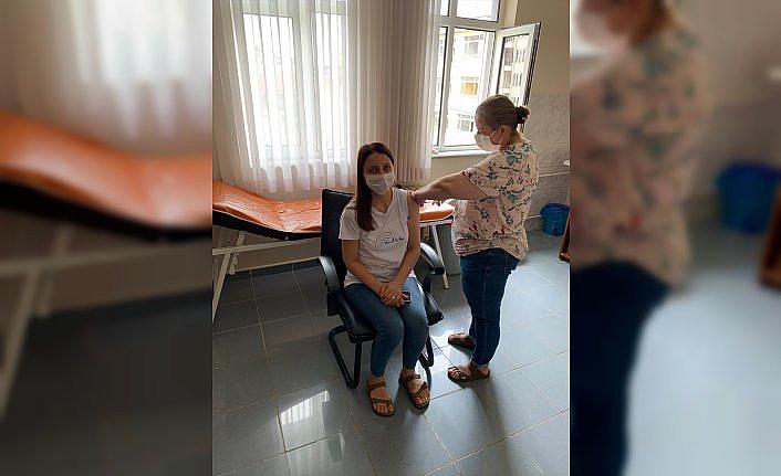 Trabzon'da aşı karşıtı ve kararsızlara yönelik ikna çalışmaları sürüyor