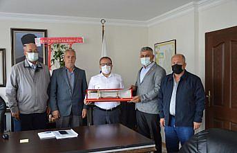 Hava Muhtarları Derneğinden Kaymakam Nayman'a 