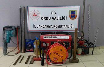 Ordu'da kaçak kazı yapan 5 kişi suçüstü yakalandı