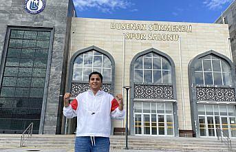 Busenaz Sürmeneli'nin adı Bayburt'ta spor salonuna verildi