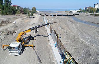 DSİ Bozkurt'taki Ezine Çayı'nda kalıcı tesislerin inşaatına başladı