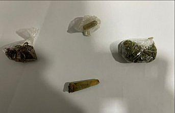 Düzce'de yol denetimlerinde uyuşturucu ele geçirildi